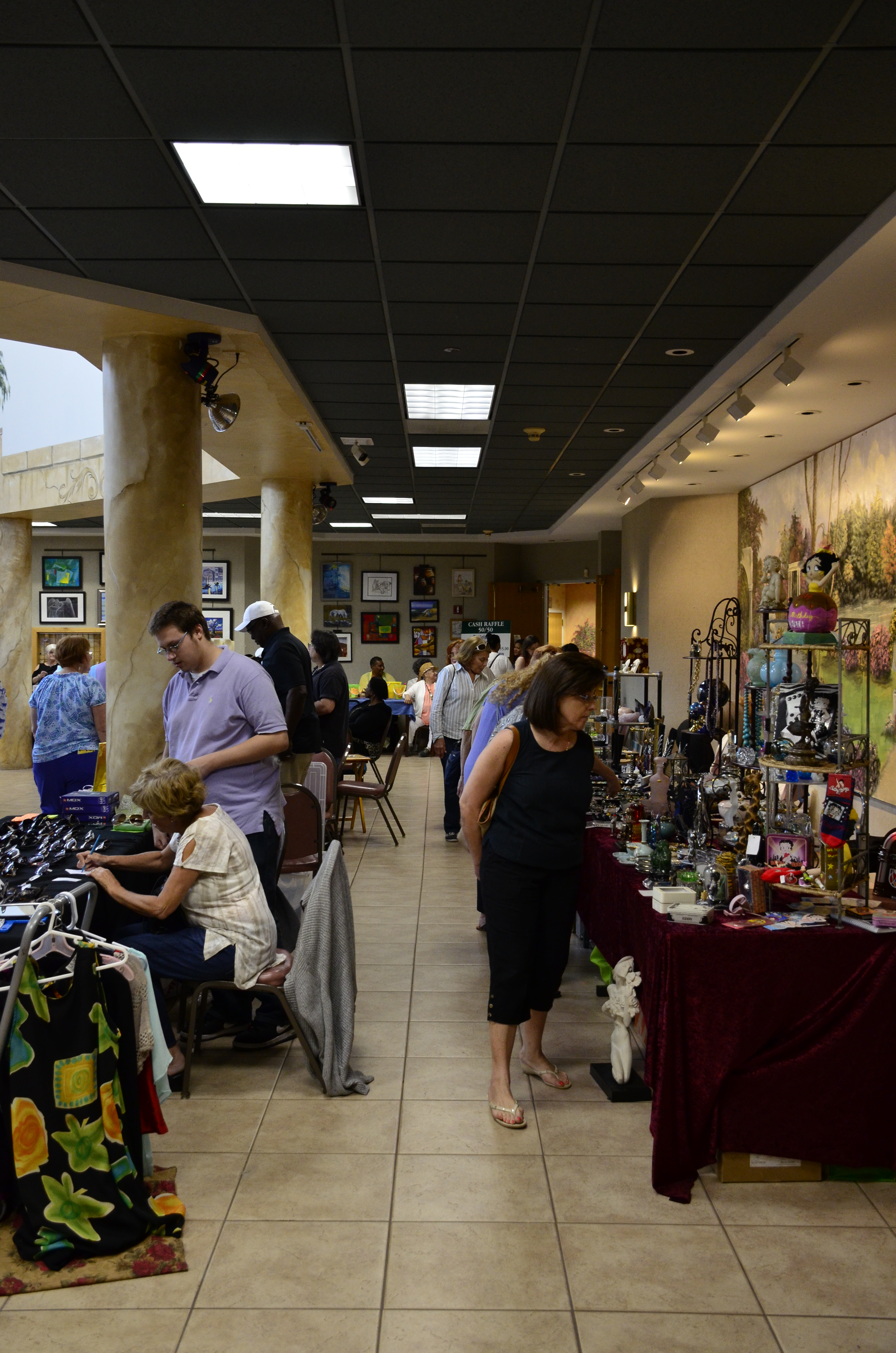 May Flea Mkt 2017 (5)